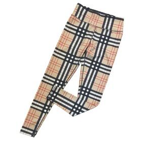 043 NWOT Plaid Patterned Leggings